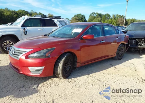 2015 Nissan Altima 2.5/2.5 S/2.5 Sl/2.5 Sv z USA, uszkodzony, nr VIN 1N4AL3APXFN378742